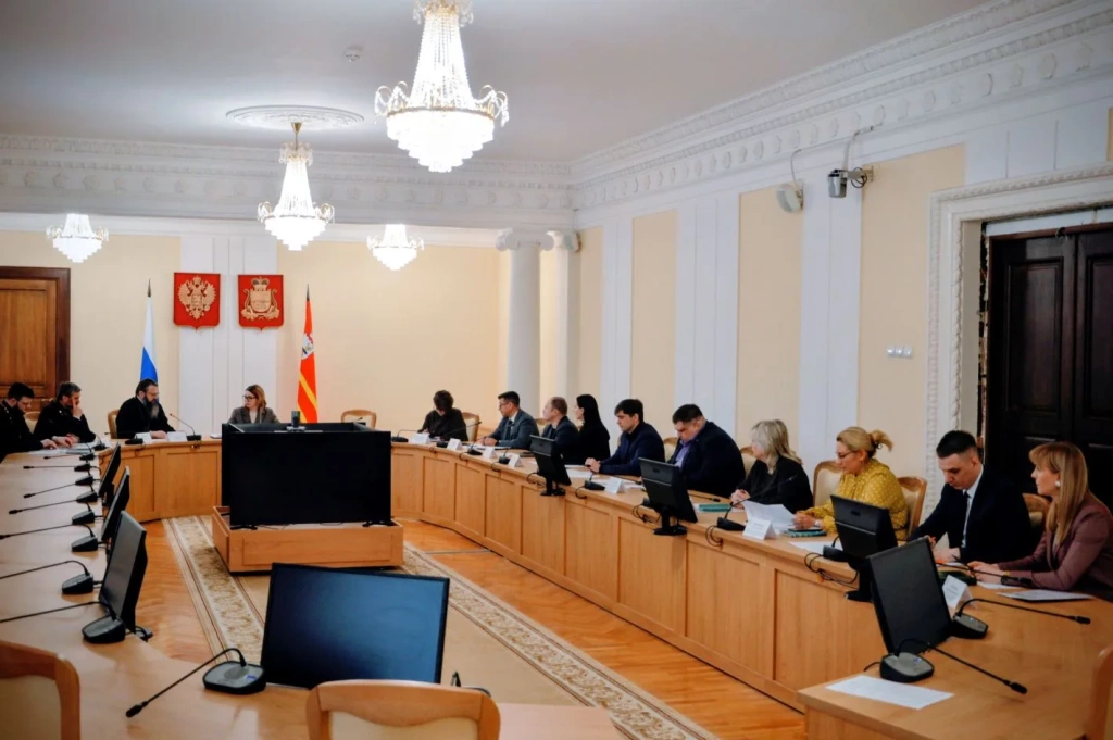 В Правительстве Смоленской области обсудили подготовку к 300-летию Смоленской Православной Духовной Семинарии